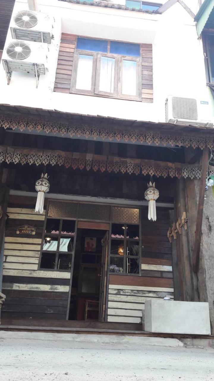 @Lanna House (Adults Only) Hostel Chiang Mai Exterior photo
